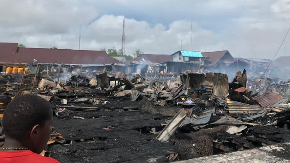 ratusan-kios-ikut-terbakar-di-asmat-polisi-masih-dalami-penyebab